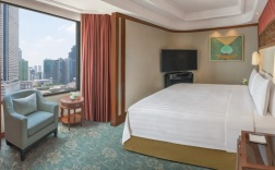 Двухместный люкс Shangri-La Wing Executive двуспальная кровать в Shangri-La Hotel Bangkok, Serviced Apartments