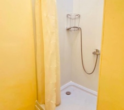 Однокомнатная квартира в Zёbra House
