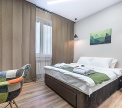 Апартаменты улучшенные с 1 двуспальной кроватью в Sky inn color