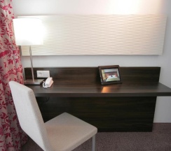 Полулюкс с балконом в Hotel Demas City