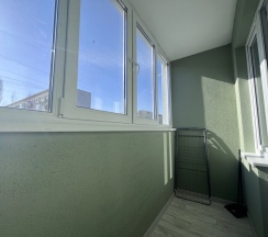 Апартаменты с балконом и с красивым видом из окна в Skazka Green House