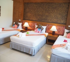 Семейный номер Standard с 4 комнатами в Your Place Inn