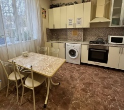 Комната в Лето