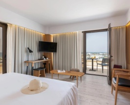 Одноместный номер Deluxe с видом на море в Ibis Styles Heraklion Central