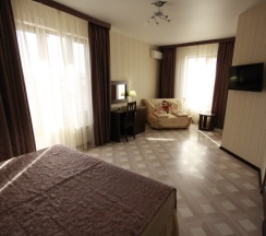 Двухместный номер Standard с балконом и с красивым видом из окна двуспальная кровать в Мечта