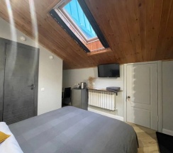 Ike Yildyz в Апарт-отель 63 Apartment