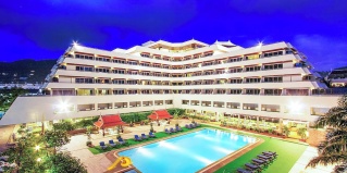Патонг: Курортный отель Patong Resort Hotel SHA Extra Plus