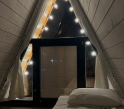 Большой A-Frame. Время заезда и выезда в данный дом с 16:00 до 13:00. в BamBoo Village