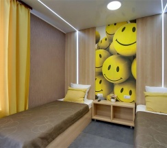 № 2 ПОЗИТИВ, № 8 СТОП КАДР, № 9 КОРРИДА.  Двухместный улучшенный номер с 2 односпальными кроватями в Smile