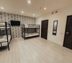 Двухкомнатный семейный номер (8 чел) в Удачное место