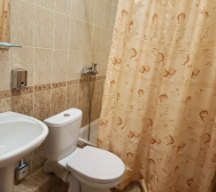 Двухместный номер с 2 односпальными кроватями в Ардо
