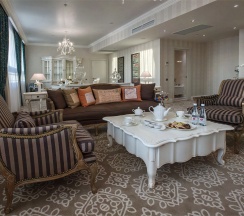 Гранд Люкс в Ramada by Wyndham Kazan City Centre