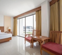 Четырёхместный номер семейный в Royal Palace Hotel Pattaya