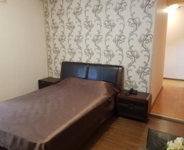 2-комнатный номер люкс с 1 двуспальной кроватью в Арарат Парк