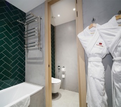 One Bedroom Premium Suite (Премиум люкс с одной спальней) в Mamaison All-Suites SPA Hotel Pokrovka Moscow