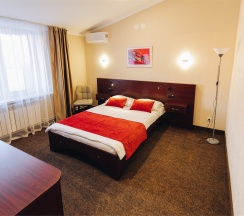 «Standard» с двуспальной кроватью в Red River Hotel