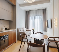 Панорамный двухкомнатный люкс в Grand Cascade