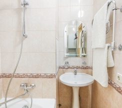 Квартира в Апартаменты на улица Знаменка, 13с4