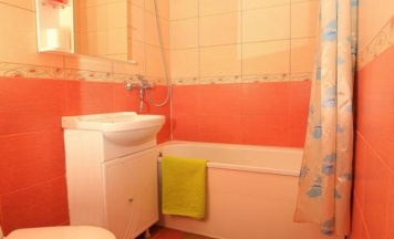 5: Двухместный комфорт, с двуспальной кроватью и рабочим местом [18квм] в Мк Аврора