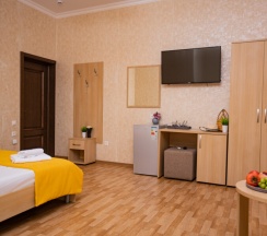 Стандарт 4-местный с двуспальной кроватью и балконом в Джульетта