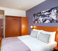 Четырёхместный семейный номер Standard в Leonardo Hotel Salzburg City Center
