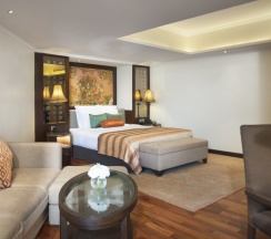 Двухместный Stateroom Loy Dream (двуспальная кровать) в Anantara Riverside Bangkok Resort