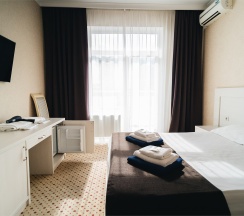 Двухместный номер Delux с кроватью размера "KingSize" и балконом в GemstHotel&SPA