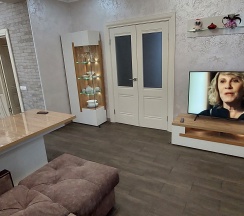 Дом в Апартаменты на Новопоселковая улица, 41