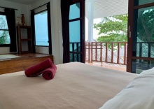 Двухместный номер Deluxe с балконом двуспальная кровать в Tiki Beach Koh Phangan