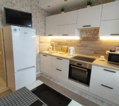 Апартаменты c 1 комнатой с балконом в Fresh Room на улице Маршала Устинова 3