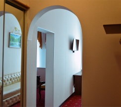 Люкс (Lux) в Эрмитаж Покровка