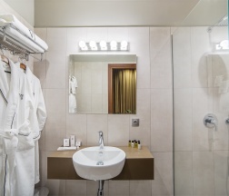 Двухместный номер Делюкс с 1 кроватью в V hotel Sadovaya