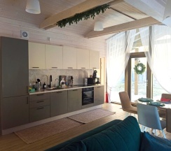 Дом в Дубльдом у леса