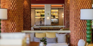 Карон: Курортный отель Mandarava Resort and Spa Karon Beach