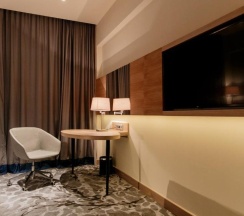 Двухместный номер Deluxe рядом с пляжем двуспальная кровать в Holiday Inn Aktau-Seaside