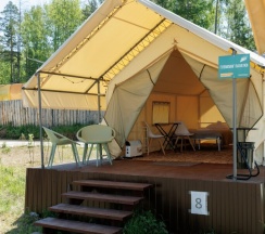 Глэмпинг в Кумуткан