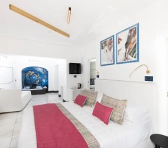 Двухместный номер With hot tube Executive Seaview (двуспальная кровать) в Positano Art Hotel Pasitea