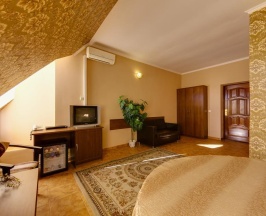 Люкс в Мартон Пашковский