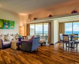 Двухместный люкс Executive двуспальная кровать в Pullman Phuket Karon Beach Resort ex. Hilton Phuket Arcadia Resort