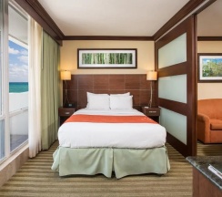 Люкс с 2 комнатами oceanfront в The Sunny