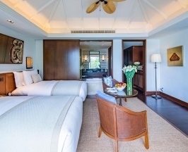 Люкс с бассейном с 2 комнатами в Anantara Layan Phuket Resort