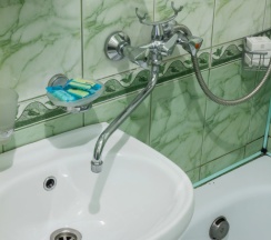 Двухместный номер Comfort с видом на город (двуспальная кровать) в Гостиница Молодежная