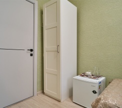 Одноместный стандарт с удобствами на этаже в Салют