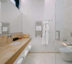 DeLuxe в Миррос Montis MediSPA