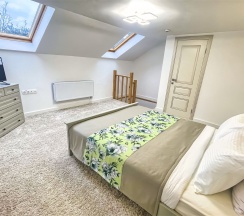 Люкс двухуровневый в Мореин