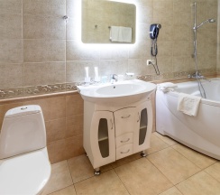 Полулюкс с ванной в Немчиновка Парк