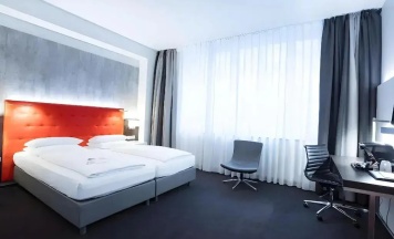 Двухместный номер Standard 2 отдельные кровати в Garner Berlin - Mitte, an IHG Hotel