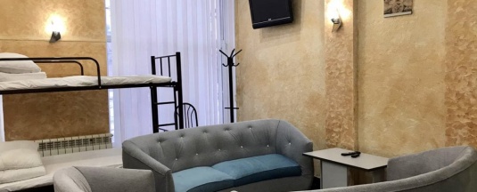 Кровать в общем номере в 1001 ночь
