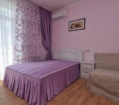 Семейный номер Comfort с балконом в Астория