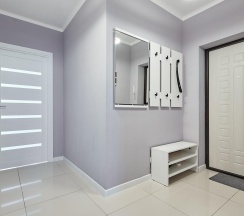 2-комнатные апартаменты люкс с 1 односпальной и 2 двуспальными кроватями в Ваш Комфорт Апарт на улице Дмитрия Благоева